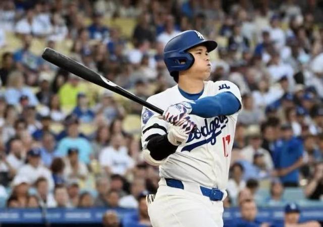 1727566400865067471.jpg 7f48bb91ee1fd4c3d53abe820ff5f8b.jpg